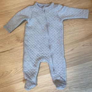 One piece baby outfit